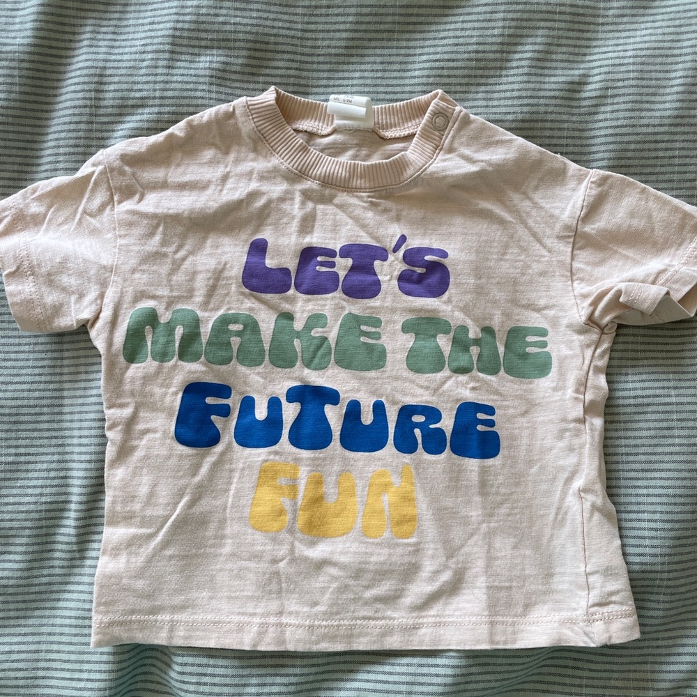 H&M Light beige Graphic Tee with Purple, Green, Blue & Yellow Text